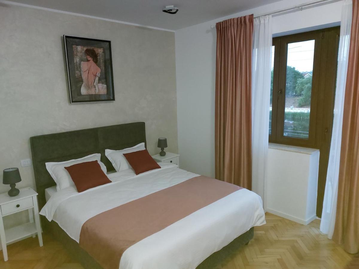 Water Lily Apartment Studio 2 Free Parking- Self Check-In Oradea Exterior photo